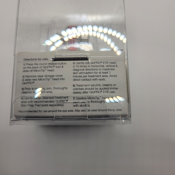 BeautyBio GloPRO EYE MicroTip Attachment Head Replacement Red - Picture 3 of 5